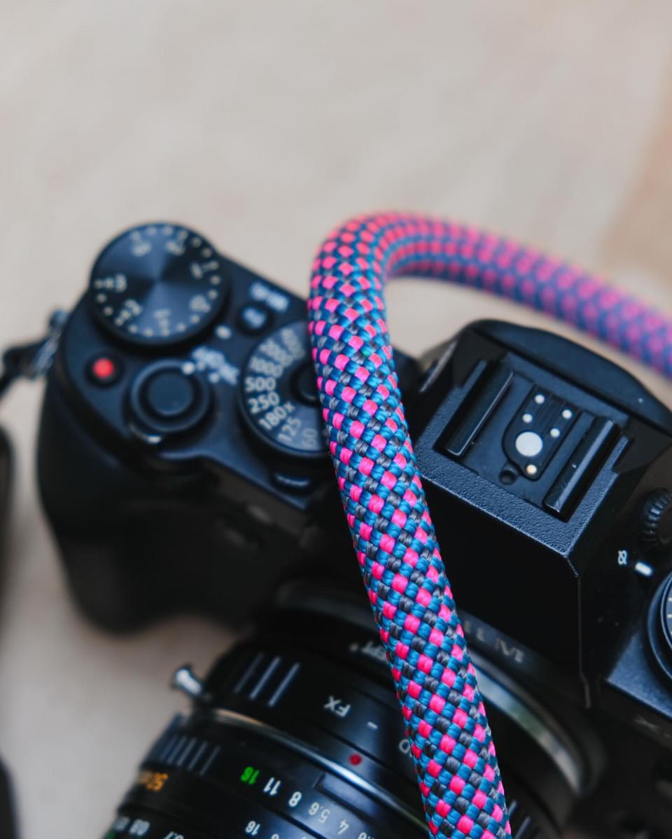Camara Strap ES